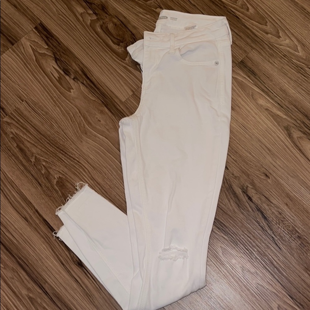 Old navy white skinny jeans